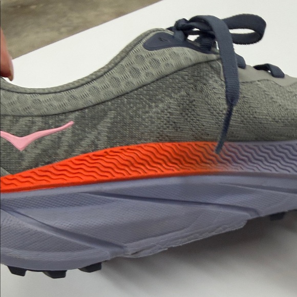 Hoka Gray and Orange Challenger ATR 7 Athletic Shoes 7.5 - Picture 7 of 12